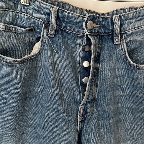 Zara Light Blue Butterfly Jeans - Picture 2 of 4